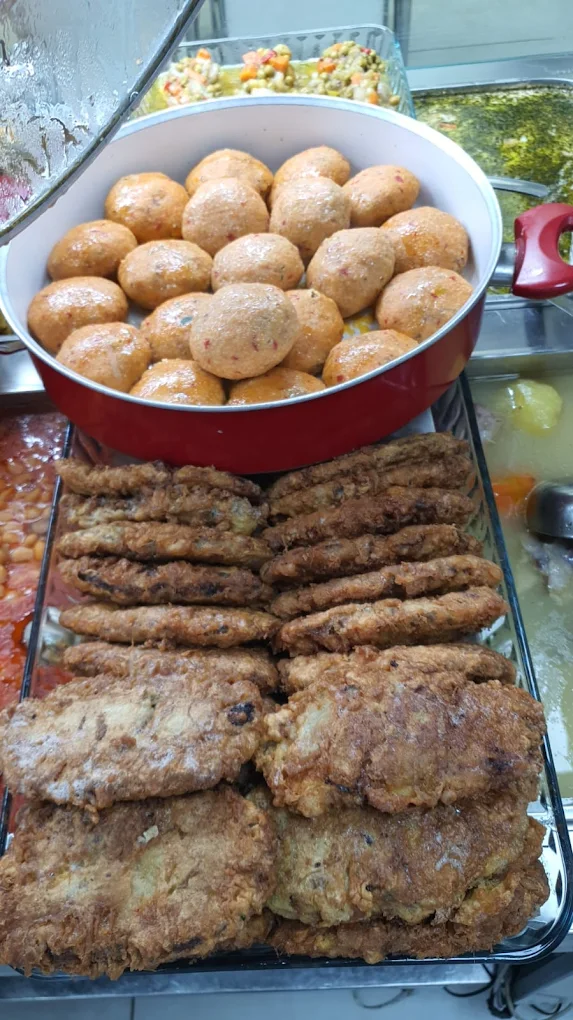 Elvan Lokantası servisinden bir kare